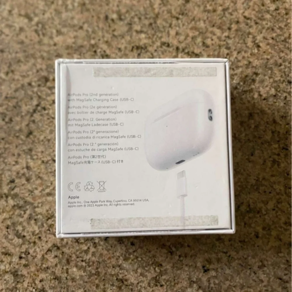 Apple pro 2nd generation air pods, magsafe wireless charging case
